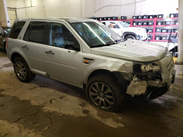 SALFR24N98H086187 - 2008 LAND ROVER LR2 HSE SILVER photo 4