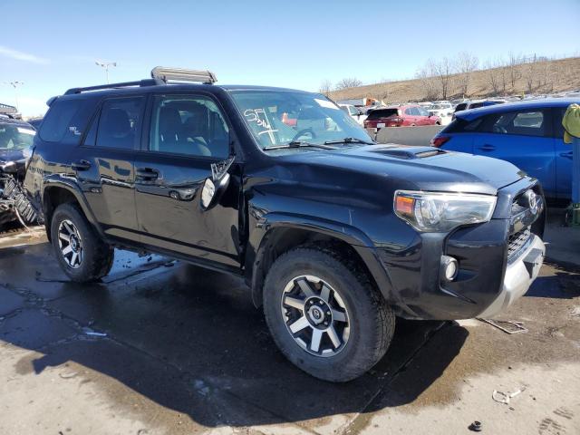 JTEBU5JR9K5614201 - 2019 TOYOTA 4RUNNER SR5 BLACK photo 4