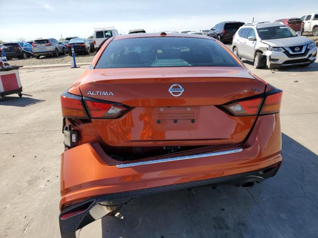 1N4BL4CV8MN352773 - 2021 NISSAN ALTIMA SR ORANGE photo 6