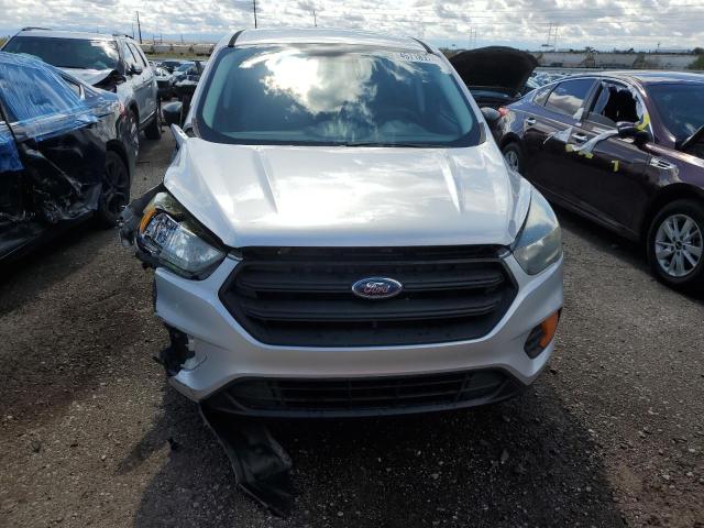 1FMCU0F7XJUA24477 - 2018 FORD ESCAPE S SILVER photo 5