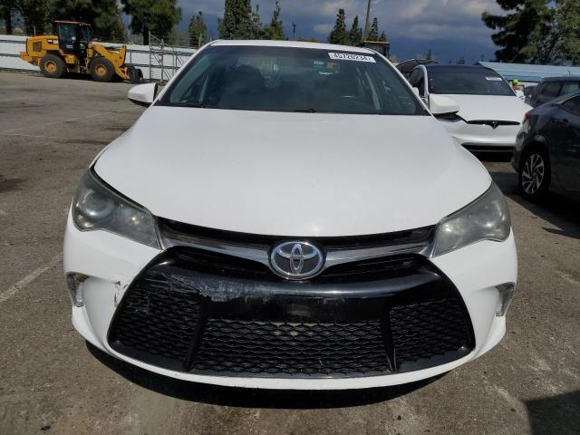 4T1BF1FK9HU329494 - 2017 TOYOTA CAMRY LE WHITE photo 5