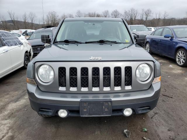 1C4NJRFB5CD625006 - 2012 JEEP PATRIOT LATITUDE GRAY photo 5