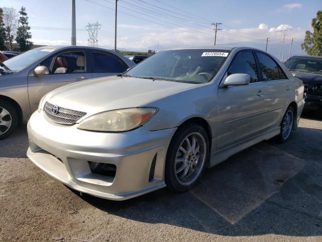 4T1BE32K73U730863 - 2003 TOYOTA CAMRY LE SILVER photo 1