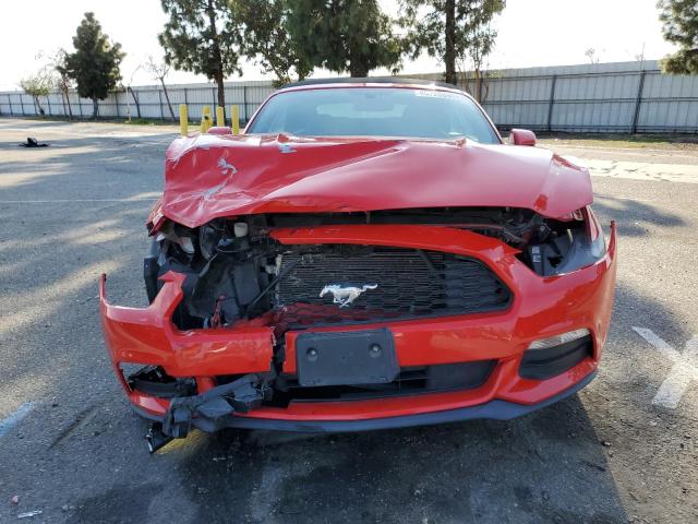 1FATP8EM8F5386865 - 2015 FORD MUSTANG RED photo 5