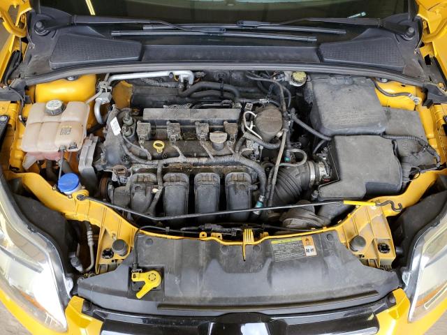 1FAHP3F24CL366660 - 2012 FORD FOCUS SE YELLOW photo 11