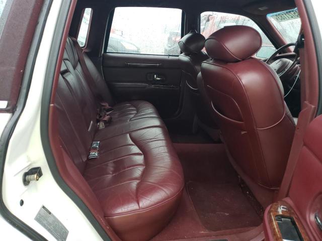 1LNLM81W6VY742149 - 1997 LINCOLN TOWN CAR EXECUTIVE WHITE photo 10