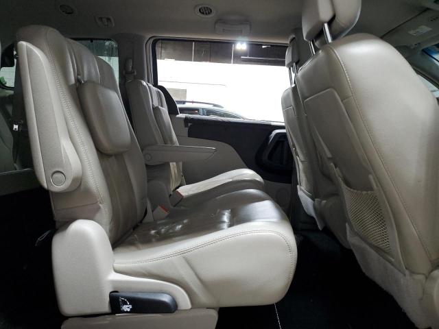 2A4RR8DG4BR758851 - 2011 CHRYSLER TOWN & COU TOURING L SILVER photo 11