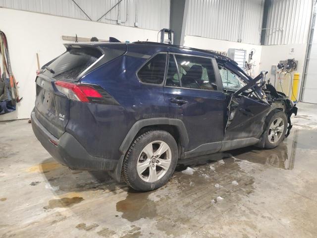 2T3R1RFV5KW061774 - 2019 TOYOTA RAV4 XLE Көк фото 3