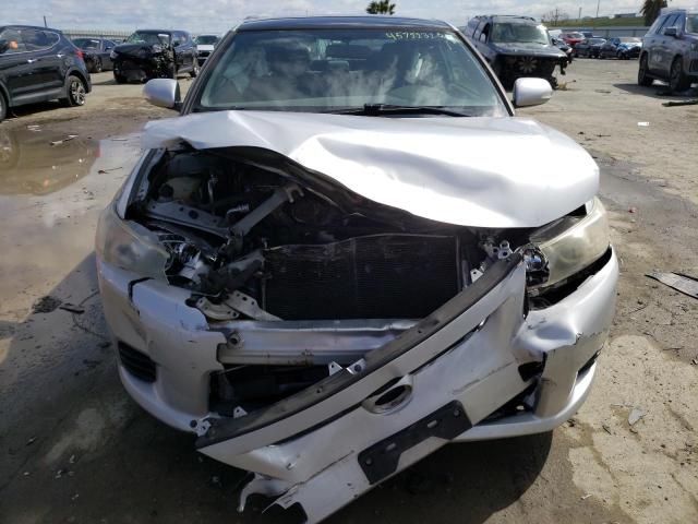 JTKJF5C73B3018088 - 2011 TOYOTA SCION TC ვერცხლისფერი ფოტო 5