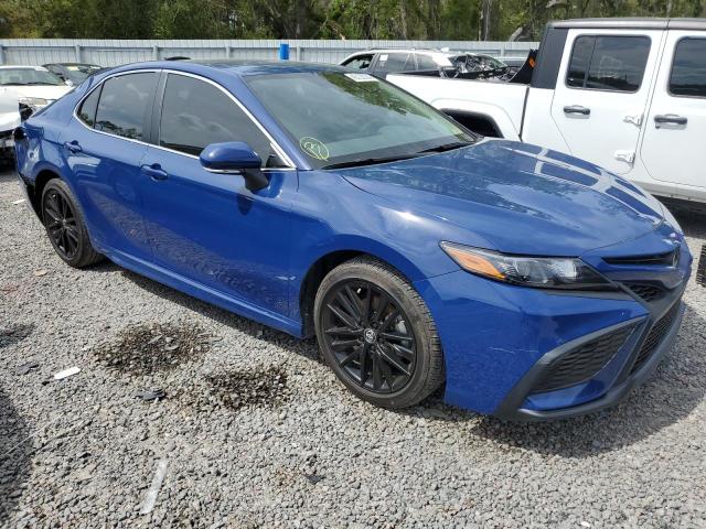 4T1G11AK7PU116473 - 2023 TOYOTA CAMRY SE NIGHT SHADE BLUE photo 4