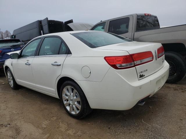 3LNHL2GC3CR803102 - 2012 LINCOLN MKZ WHITE photo 2