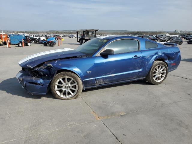 1ZVFT82H265113721 - 2006 FORD MUSTANG GT BLUE photo 1