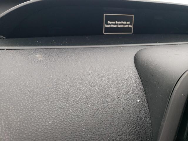 JTDKARFP5H3023329 - 2017 TOYOTA PRIUS PRIM ვერცხლისფერი ფოტო 9