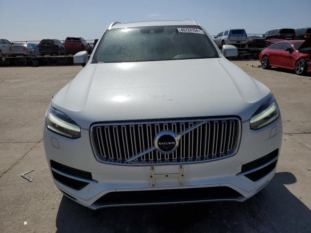 YV4A22PL1H1185186 - 2017 VOLVO XC90 T6 WHITE photo 5