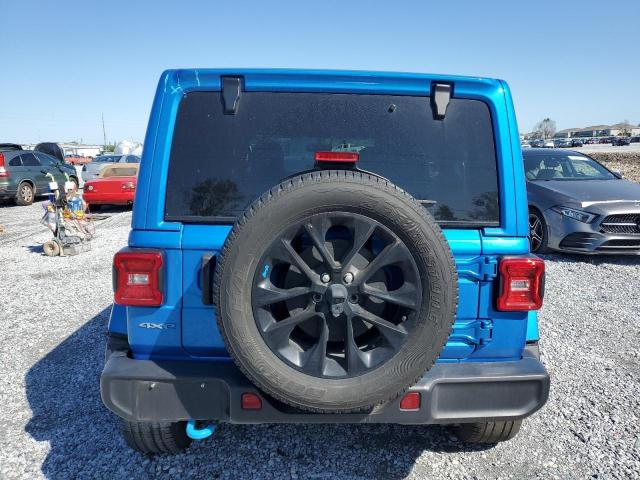 1C4JJXP61NW183725 - 2022 JEEP WRANGLER U SAHARA 4XE BLUE photo 6