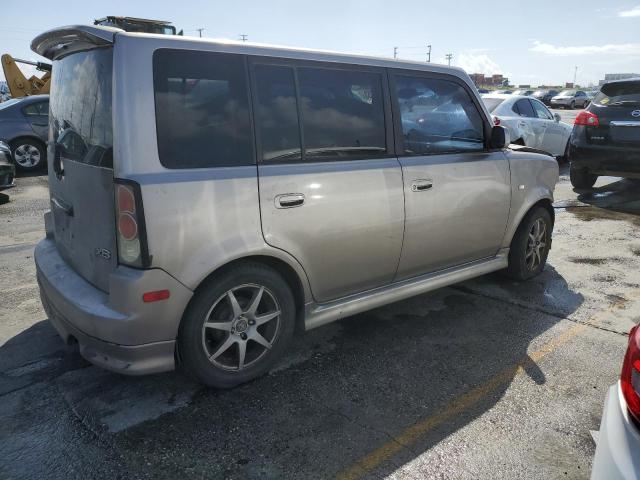 JTLKT324550221199 - 2005 TOYOTA SCION XB Silber Foto 3