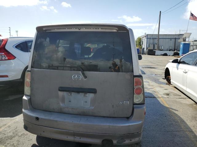 JTLKT324550221199 - 2005 TOYOTA SCION XB Silber Foto 6