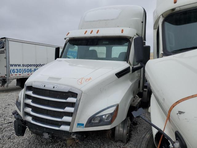 3AKJHLDRXNDNC9305 - 2022 FREIGHTLINER CASCADIA 1 WHITE photo 2