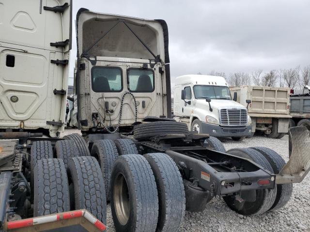 3AKJHLDRXNDNC9305 - 2022 FREIGHTLINER CASCADIA 1 WHITE photo 3