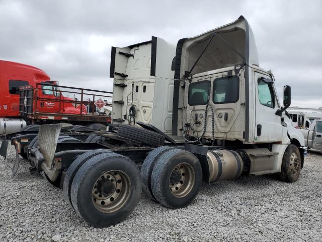 3AKJHLDRXNDNC9305 - 2022 FREIGHTLINER CASCADIA 1 WHITE photo 4