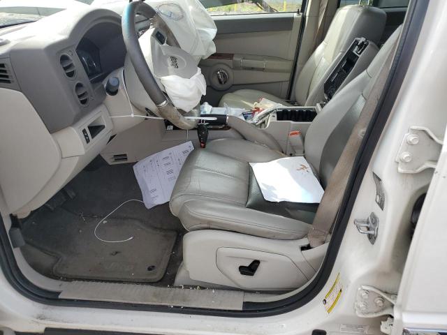 1J8HH58N88C151468 - 2008 JEEP COMMANDER LIMITED თეთრი ფოტო 7