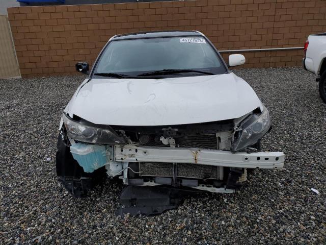 JTKJF5C70D3047633 - 2013 TOYOTA SCION TC 白色 照片 5