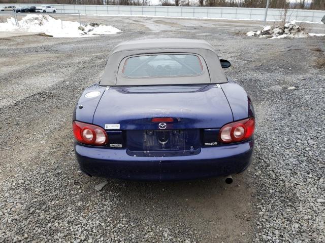 JM1NB353030312697 - 2003 MAZDA MX-5 MIATA BASE BLUE photo 6
