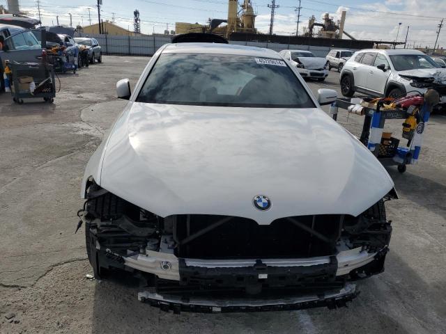 WBAJA9C51KB389135 - 2019 BMW 530E WHITE photo 5