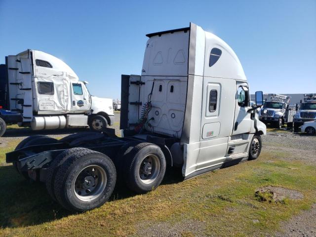 3AKJHHDR9PSUE1731 - 2023 FREIGHTLINER CASCADIA 1 WHITE photo 4