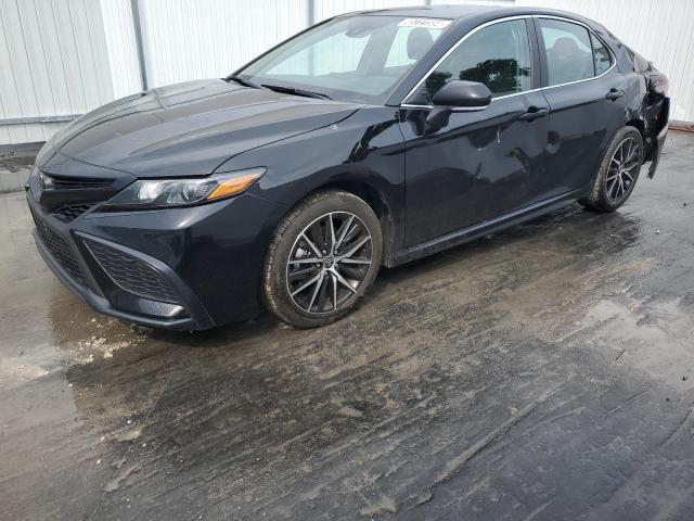4T1G11AK3RU883403 - 2024 TOYOTA CAMRY SE NIGHT SHADE BLACK photo 1