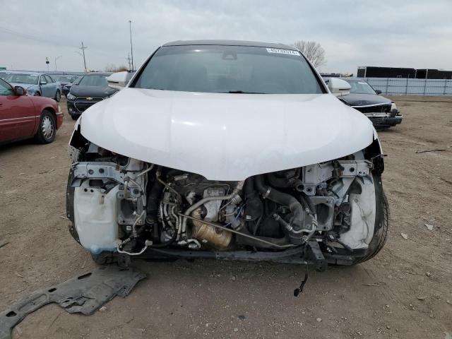 2LMPJ8LP3JBL11053 - 2018 LINCOLN MKX RESERVE WHITE photo 5