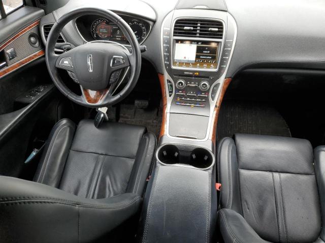 2LMPJ8LP3JBL11053 - 2018 LINCOLN MKX RESERVE أبيض صورة 8