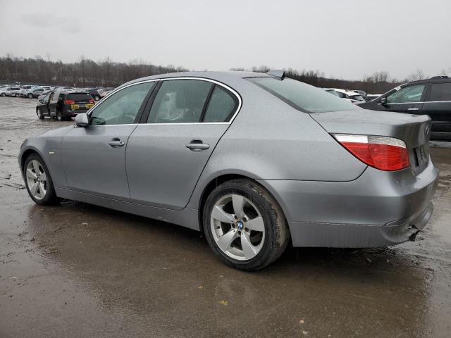 WBANF73547CU23464 - 2007 BMW 530 XI SILVER photo 2