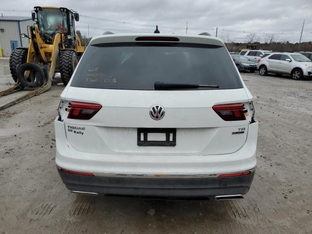 3VV2B7AX4JM070060 - 2018 VOLKSWAGEN TIGUAN SE WHITE photo 6