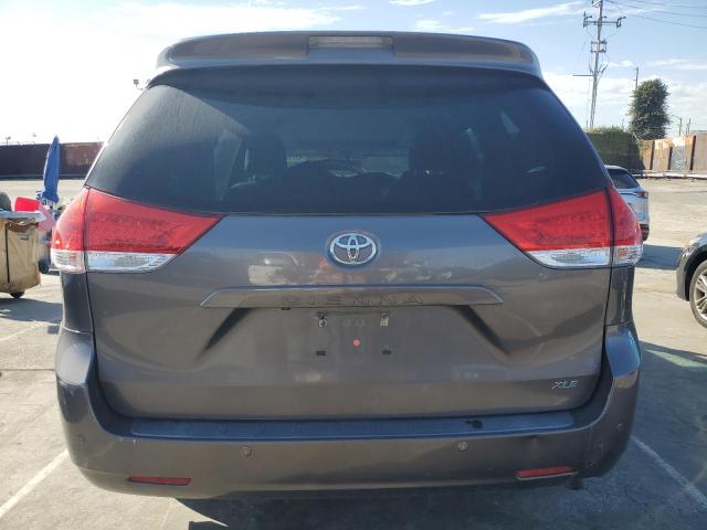 5TDYK3DC7ES508800 - 2014 TOYOTA SIENNA XLE GRAY photo 6