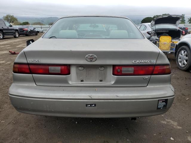 JT2BF28K2X0199421 - 1999 TOYOTA CAMRY LE SILVER photo 6