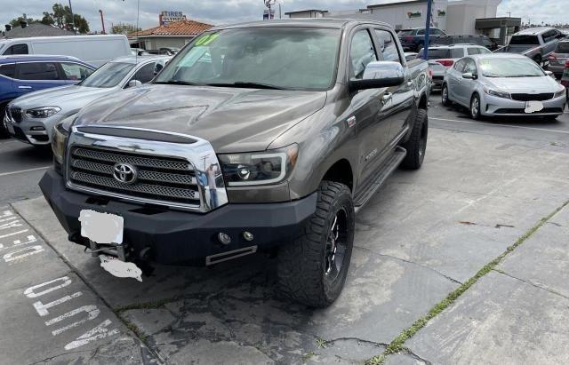 5TBDV58187S459208 - 2007 TOYOTA TUNDRA CREWMAX LIMITED BROWN photo 2