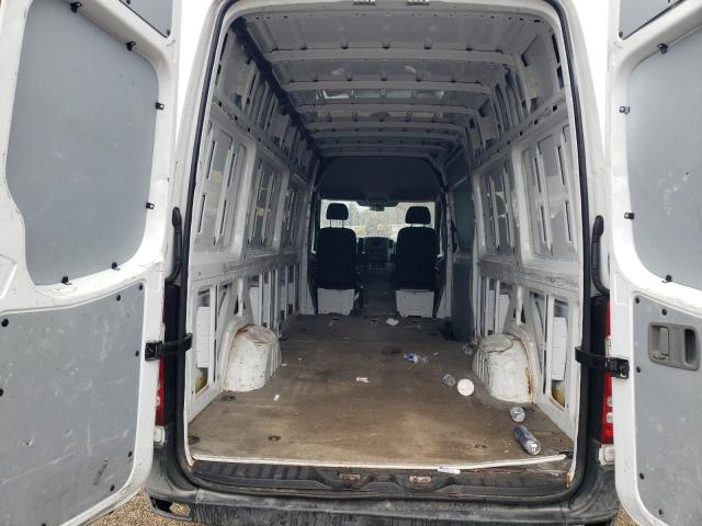 WD3PE8DC4E5924772 - 2014 MERCEDES-BENZ SPRINTER 2500 WHITE photo 10