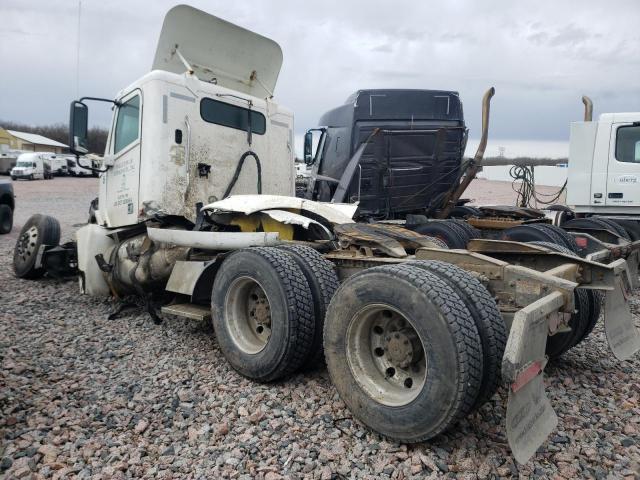 3AKXA7CG0FDGN5537 - 2015 FREIGHTLINER CONVENTION WHITE photo 3