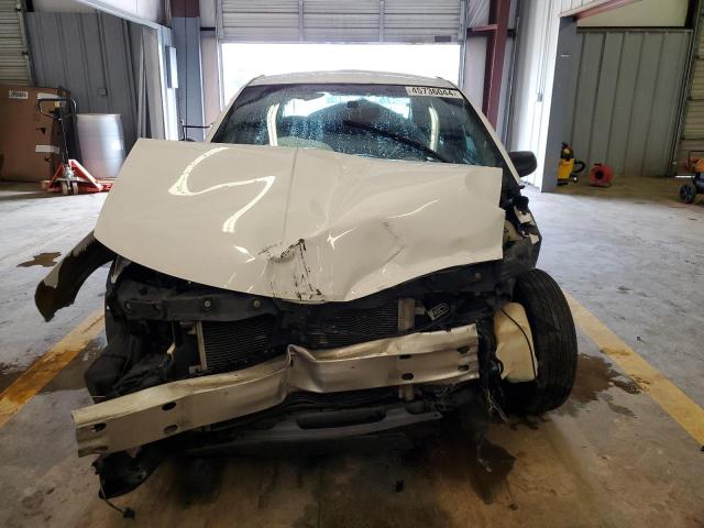 1G8AJ52F24Z133466 - 2004 SATURN ION LEVEL 2 თეთრი ფოტო 5