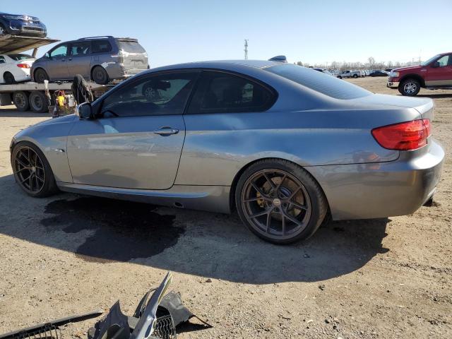 WBAKG1C59BE617966 - 2011 BMW 335 IS GRAY photo 2