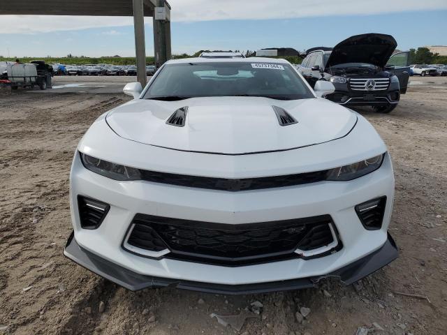 1G1FB1RXXJ0166725 - 2018 CHEVROLET CAMARO LT WHITE photo 5