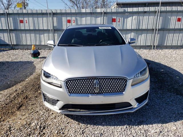 3LN6L5FC8HR623597 - 2017 LINCOLN MKZ RESERVE SILVER photo 5