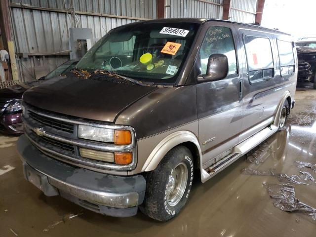 1GBFG15R0V1026879 - 1997 CHEVROLET EXPRESS G1 BROWN photo 2