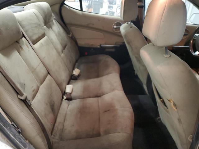 2G2WP552X71187313 - 2007 PONTIAC GRAND PRIX WHITE photo 10