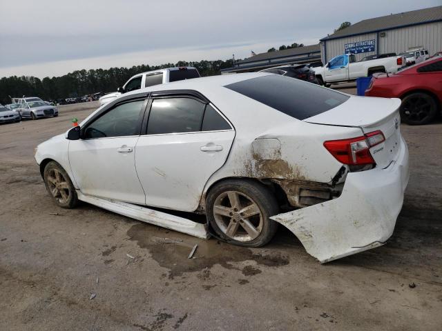 4T1BF1FK6EU313796 - 2014 TOYOTA CAMRY L WHITE photo 2