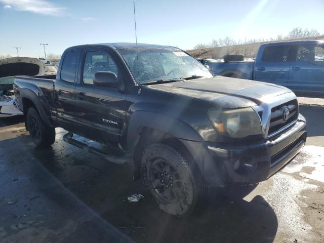 5TEUU42NX8Z471140 - 2008 TOYOTA TACOMA ACCESS CAB BLACK photo 4