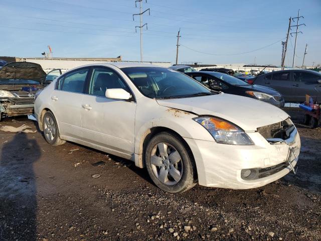 1N4AL21E37N408688 - 2007 NISSAN ALTIMA 2.5 WHITE photo 4