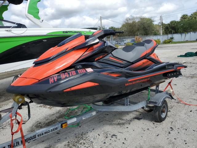 YAMA2501K021 - 2021 YAMAHA WAVERUNNER TWO TONE photo 2