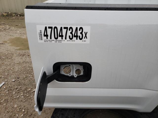 1FT7X2A6XJEB95912 - 2018 FORD F250 SUPER DUTY WHITE photo 9